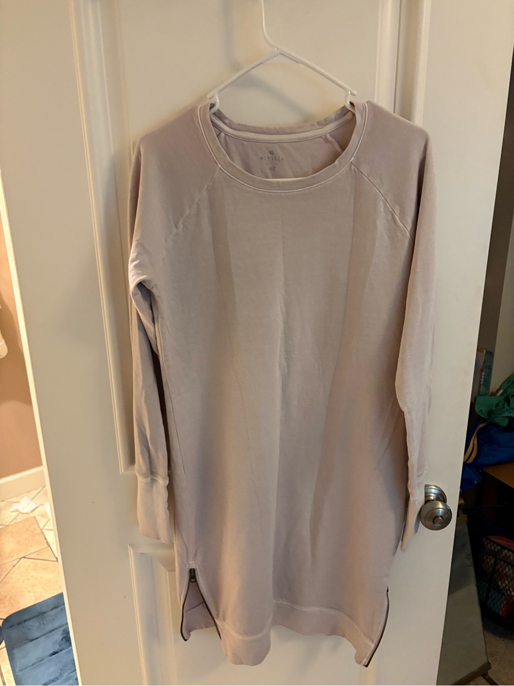 Athleta light lavender dress
